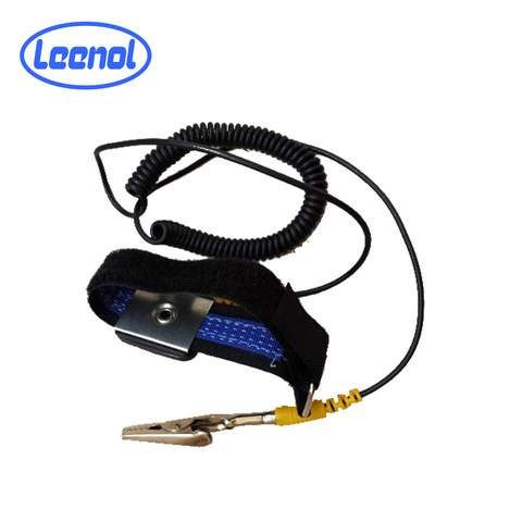 شريط معصم مضاد للكهرباء الساكنة في غرف الأبحاث